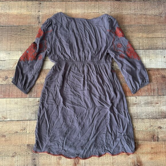Flying Tomato Gray & Red Embroidered V-Neck Tunic Dress With 3/4 Sleeves - Picture 5 of 5